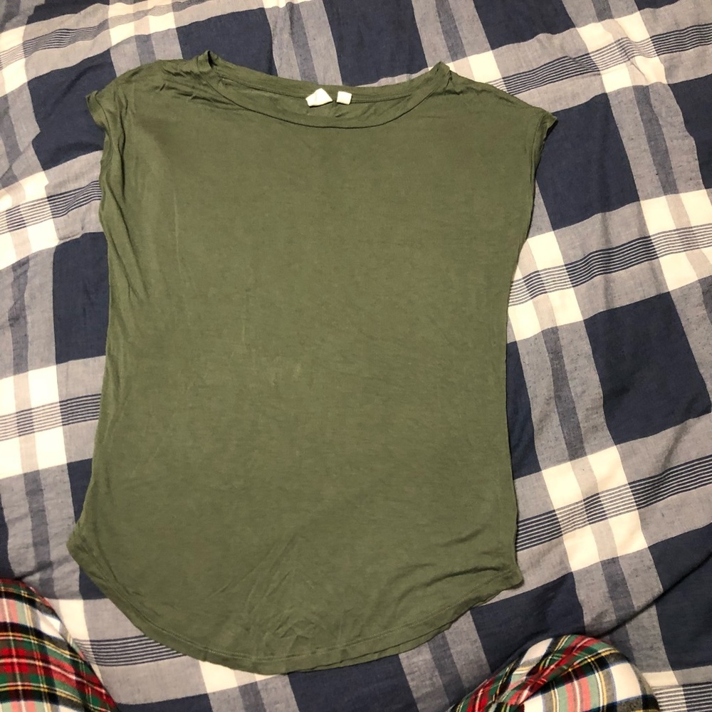 Tee